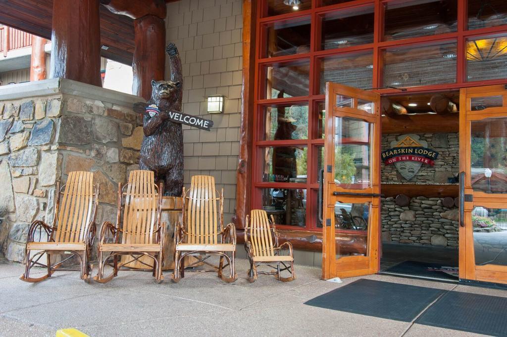 Bearskin Lodge On The River Gatlinburg Exterior foto